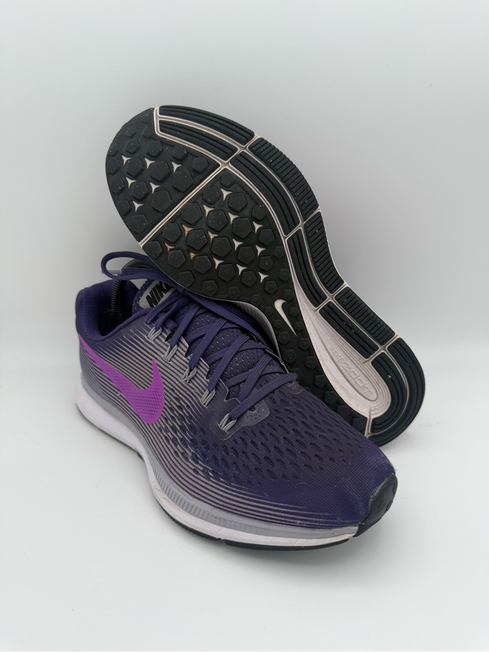 Women's Nike Air Zoom Pegasus 34 Black Gray Purple Athletic Running Shoes Sz 9.5